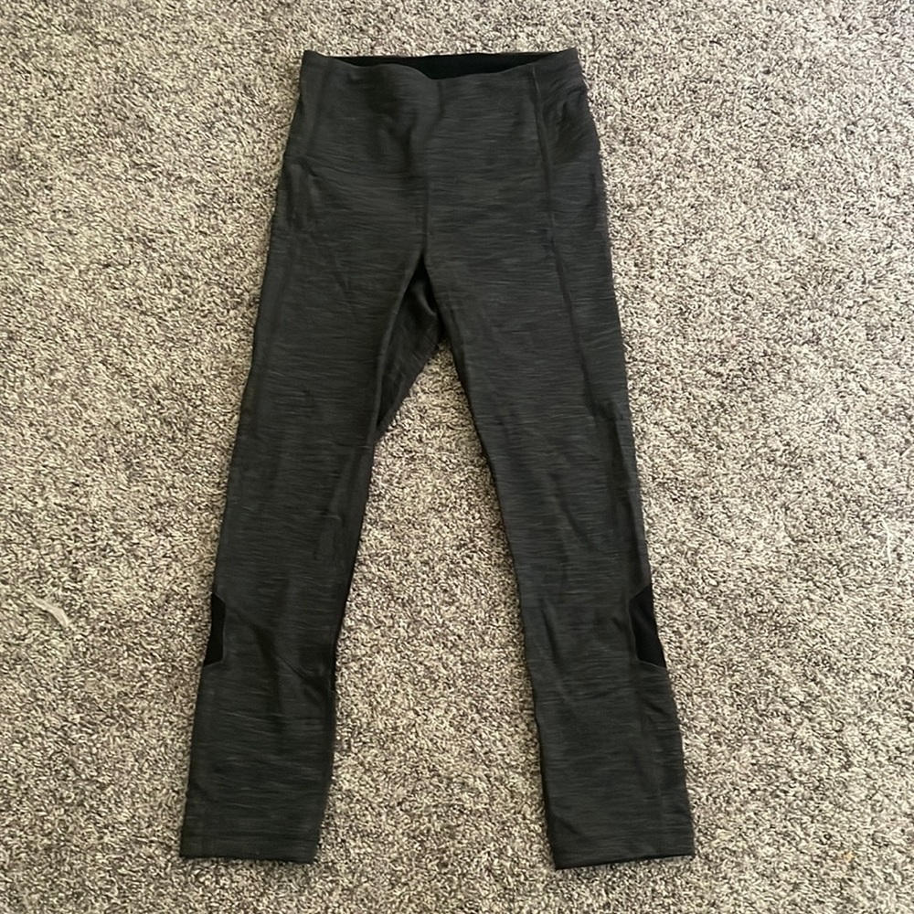 Lululemon Black capri leggings size 2.
